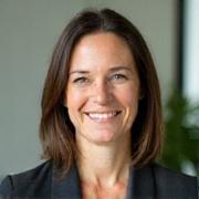 Porträt von Elena Richter, Nachhaltigkeitsberaterin bei Lumenstift.